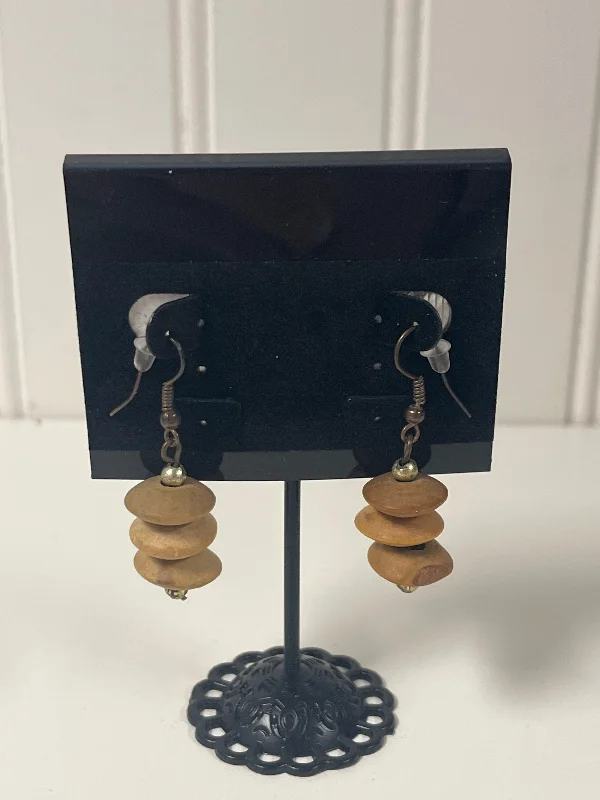 women's oval earrings -Earrings Other Clothes Mentor