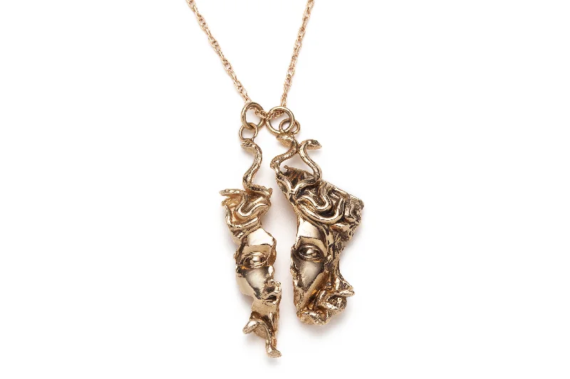 women's stylish necklaces -East Medusa Relic Necklace