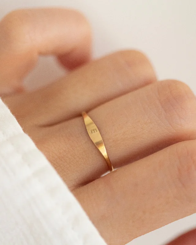 women's vintage-inspired rings -Tiny Signet Ring