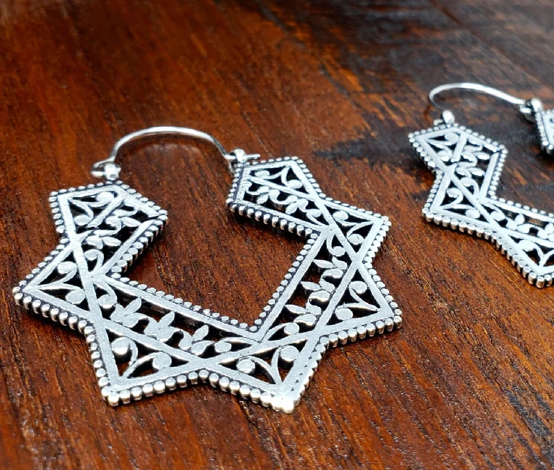 women's geometric stud earrings -Palace Garden Earrings