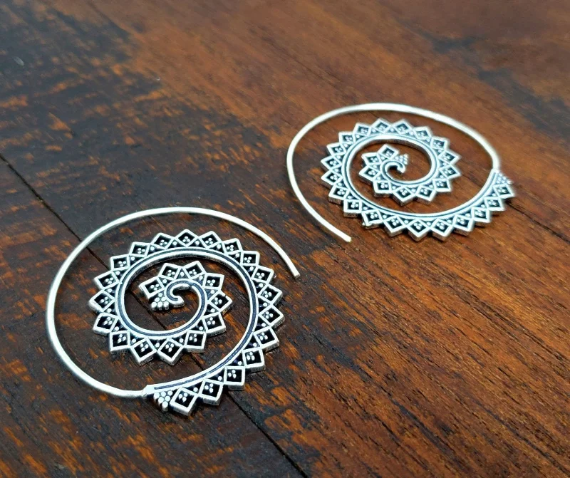 women's modern design earrings -Sambra Earrings