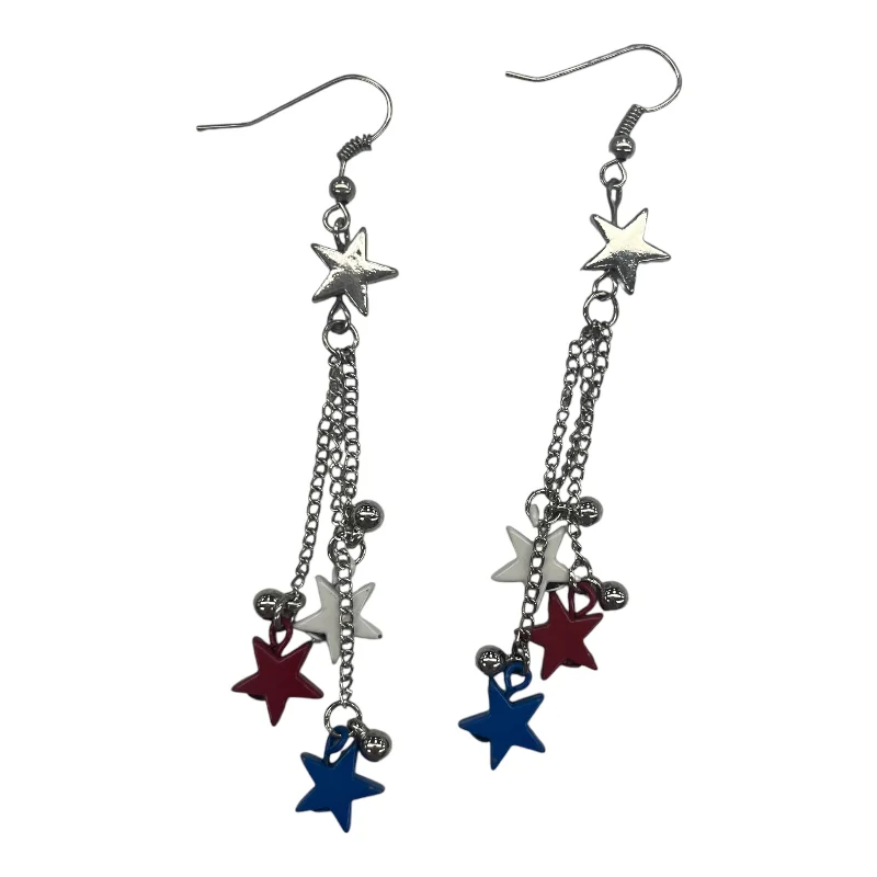 women's casual earrings -Earrings Dangle/Drop By Clothes Mentor In Red & Silver