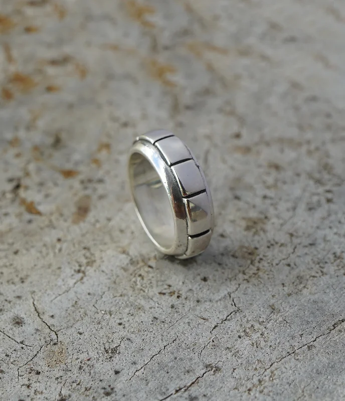 women's custom wedding rings -block ring