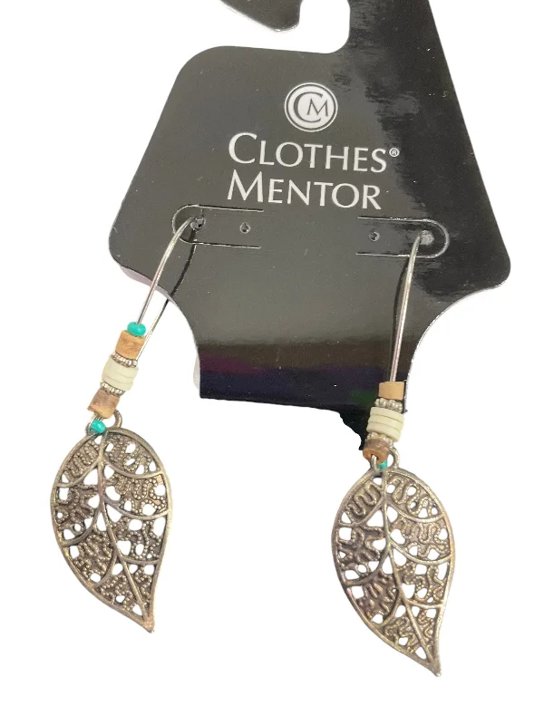 women's vintage earrings -Earrings Dangle/drop By Clothes Mentor