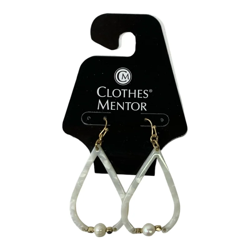 women's silver hoop earrings -Earrings Dangle/drop By Clothes Mentor