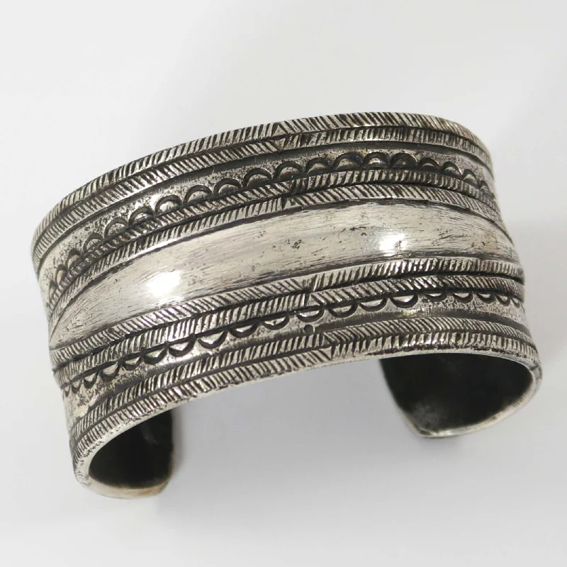 women's beach bracelets -Stamped Silver Cuff