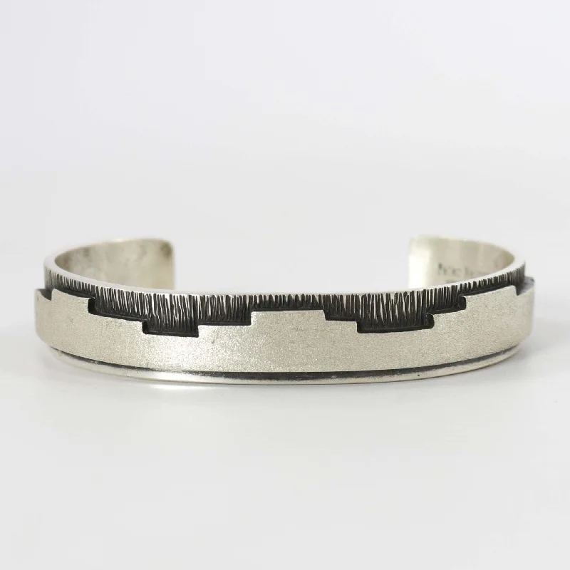 women's stacked bangles set -Silver Textured Cuff