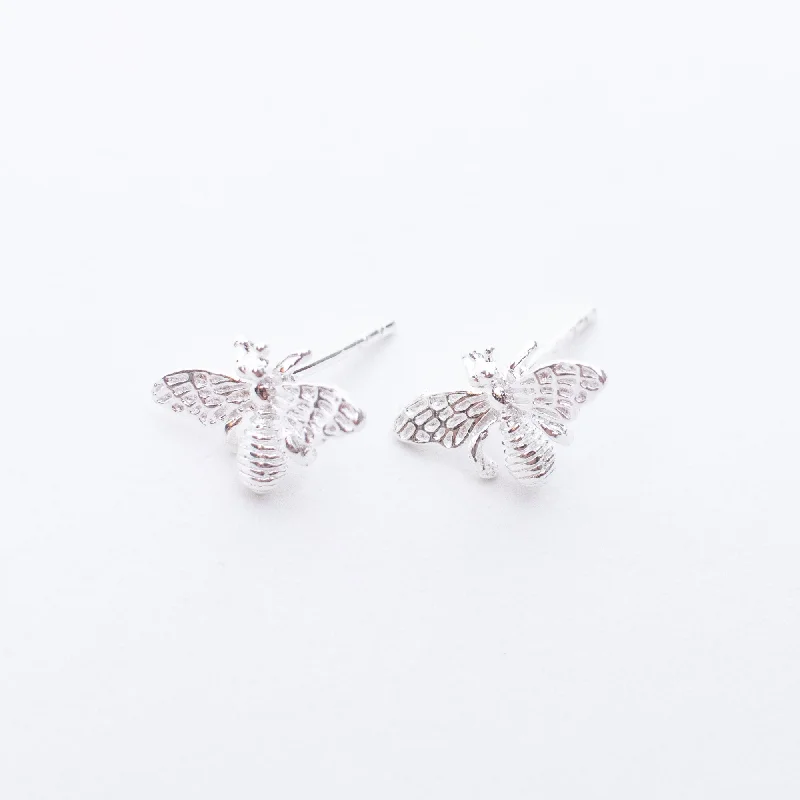 women's stud earrings -Silver Cutout Bee Studs