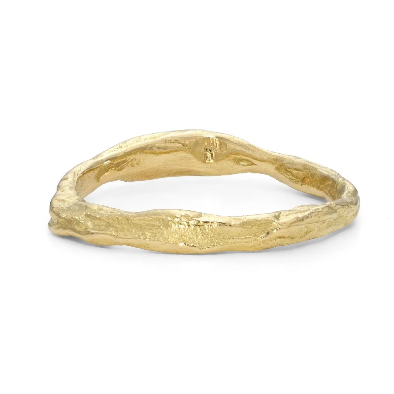 women's sparkling diamond rings -Craggy Fine Ring 18ct Gold