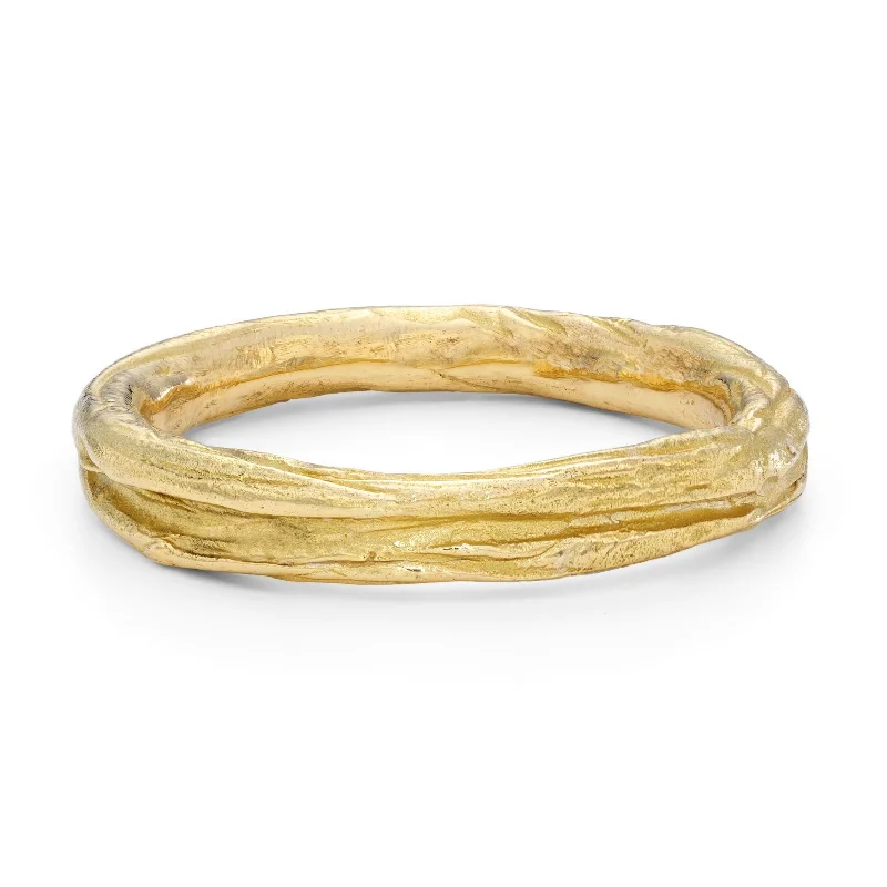 women's wedding anniversary rings -Ripple Fine Ring 18ct Gold