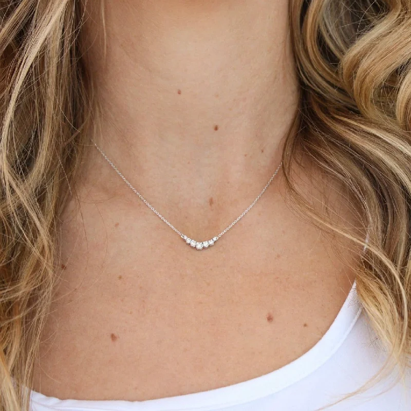 women's round pendant necklaces -Pretty Smile Diamond Necklace (S)