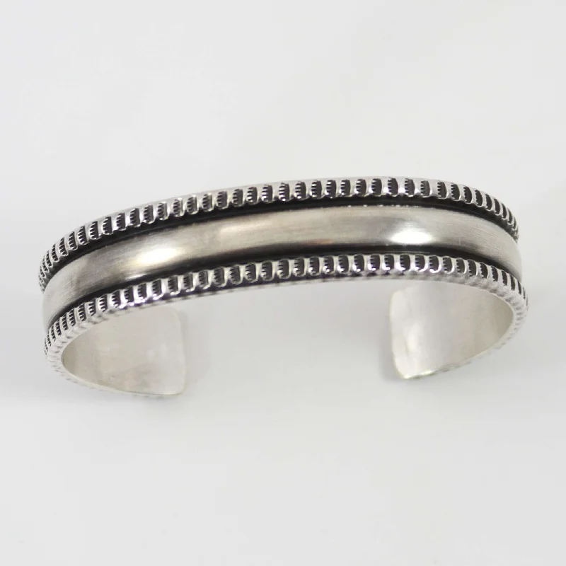 women's unique bangles -Silver Cuff