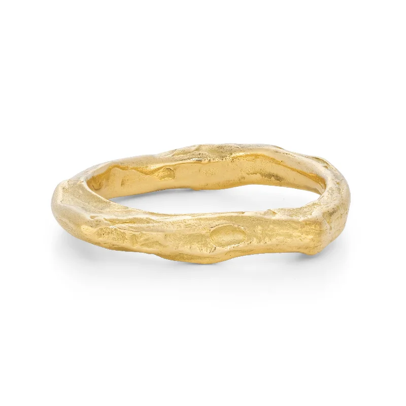 women's anniversary gift rings -Craggy Rock Ring 18ct Gold